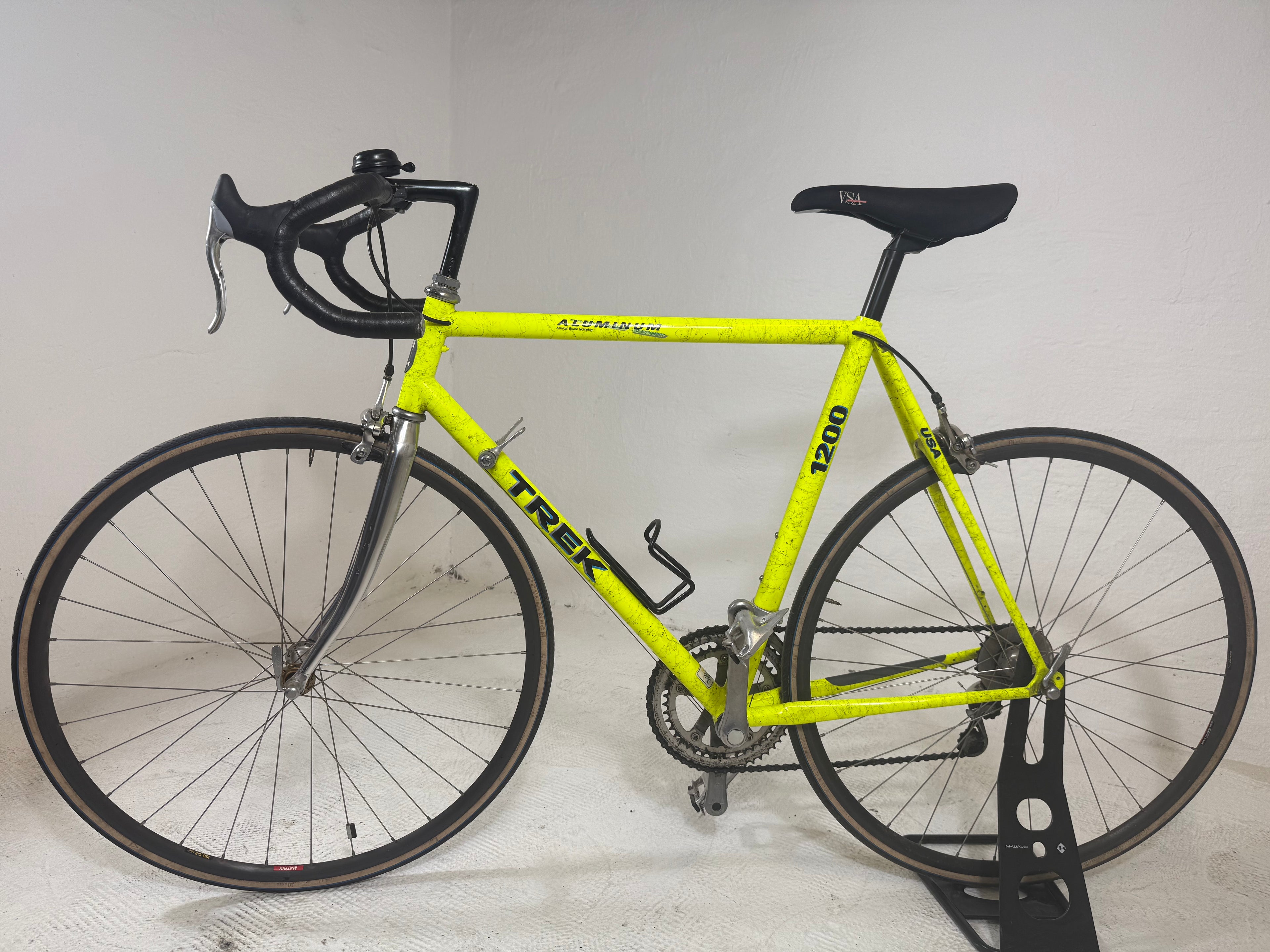 TREK 1200