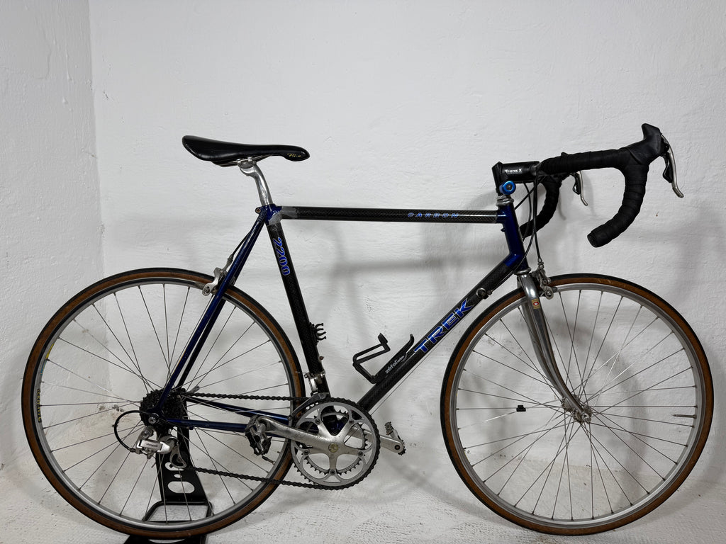 TREK 2200