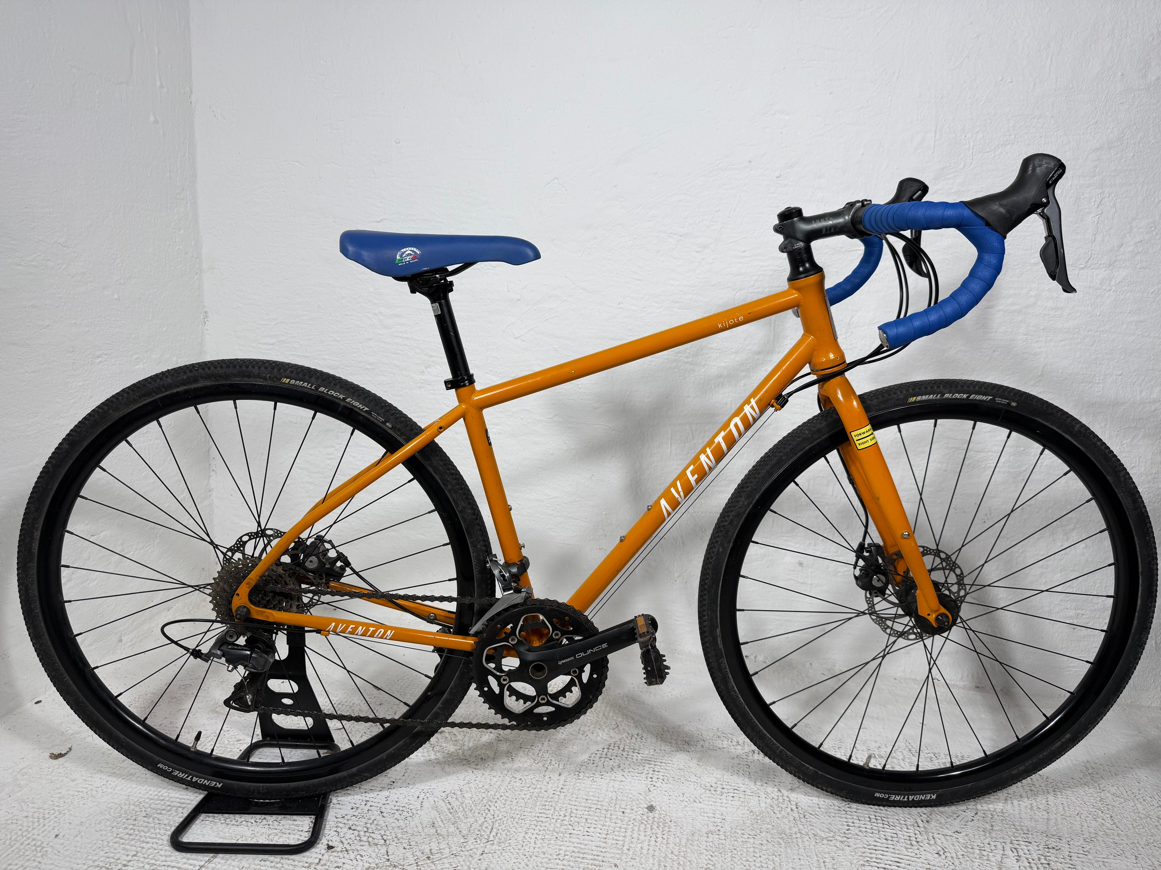 AVENTON Kijote