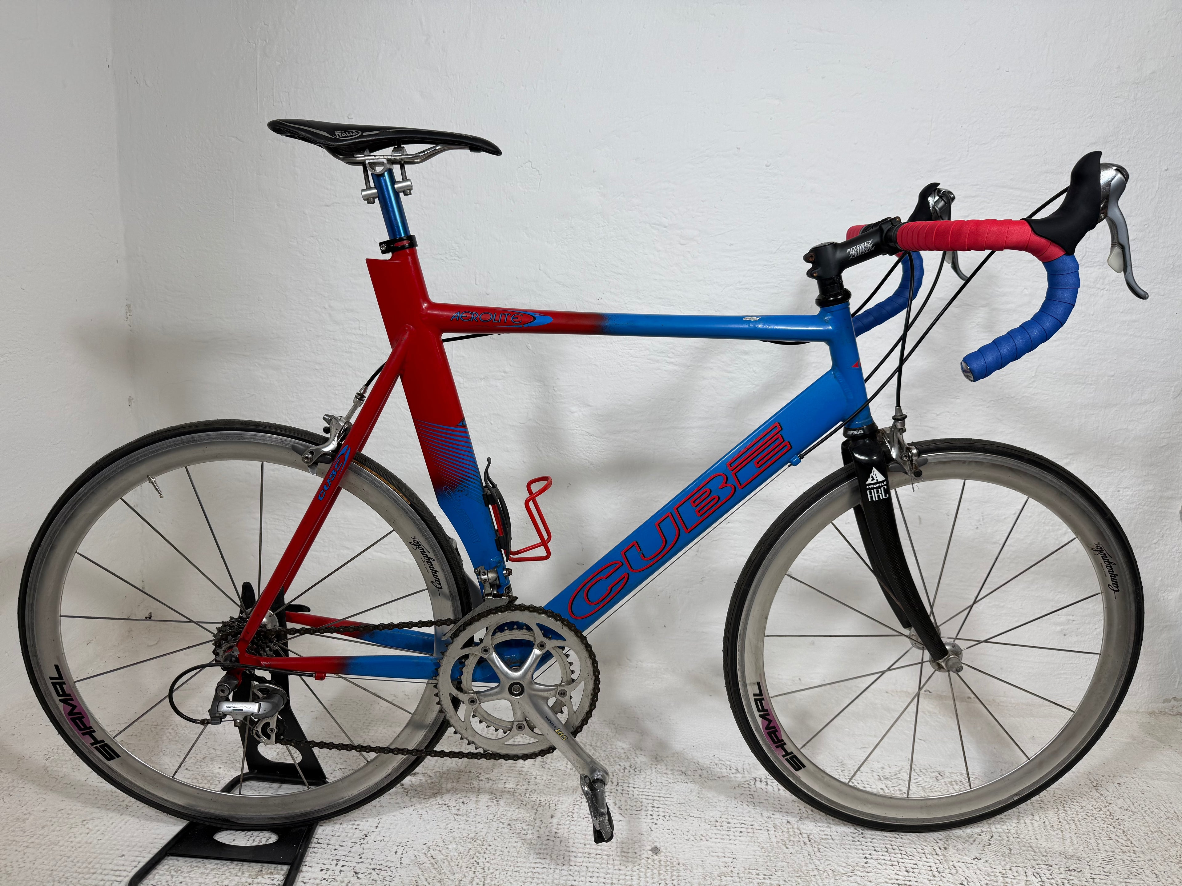 CUBE AEROLITE