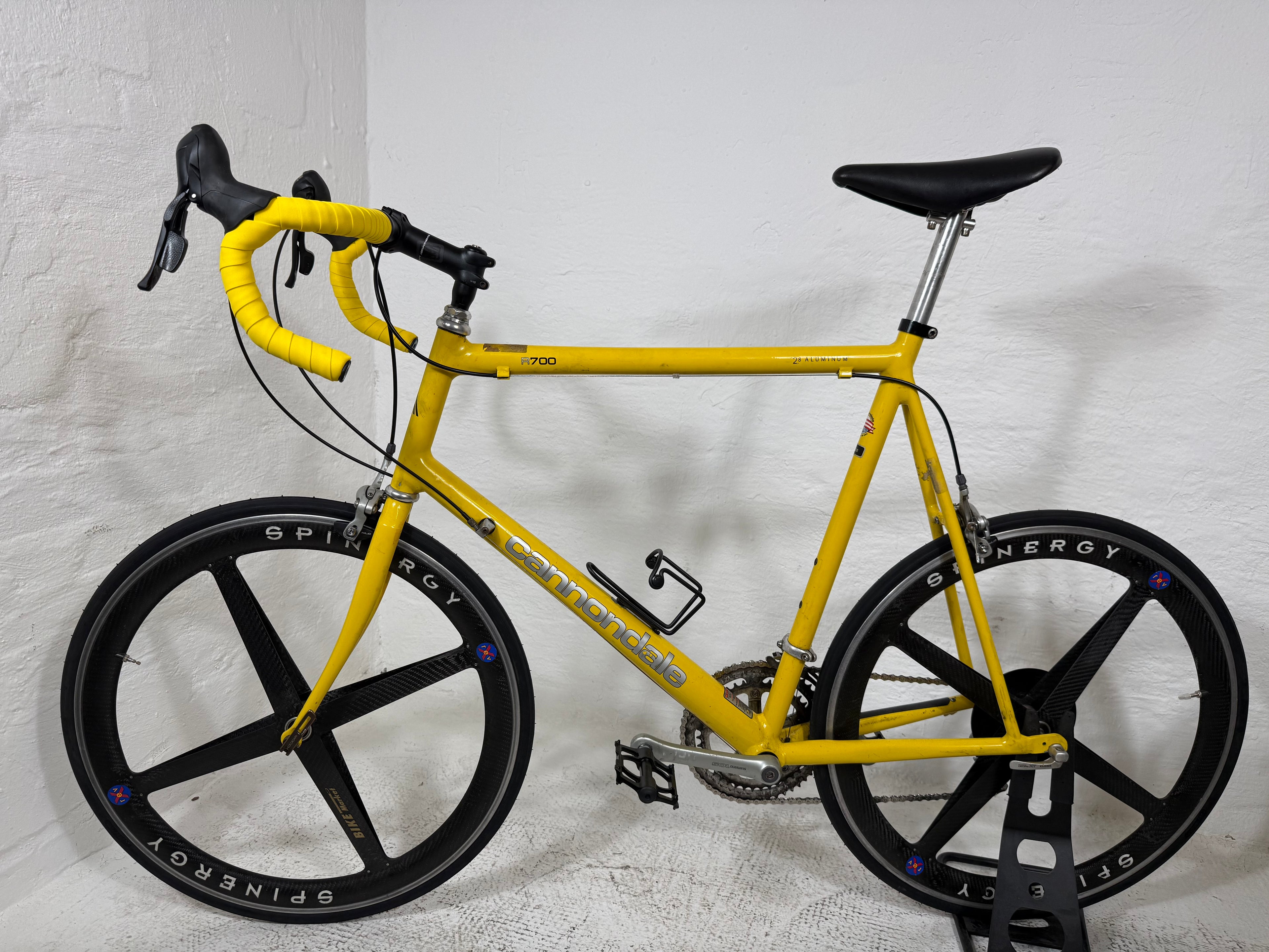 CANNONDALE R700