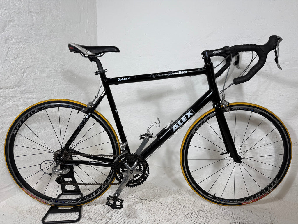 ALEX Signature Race