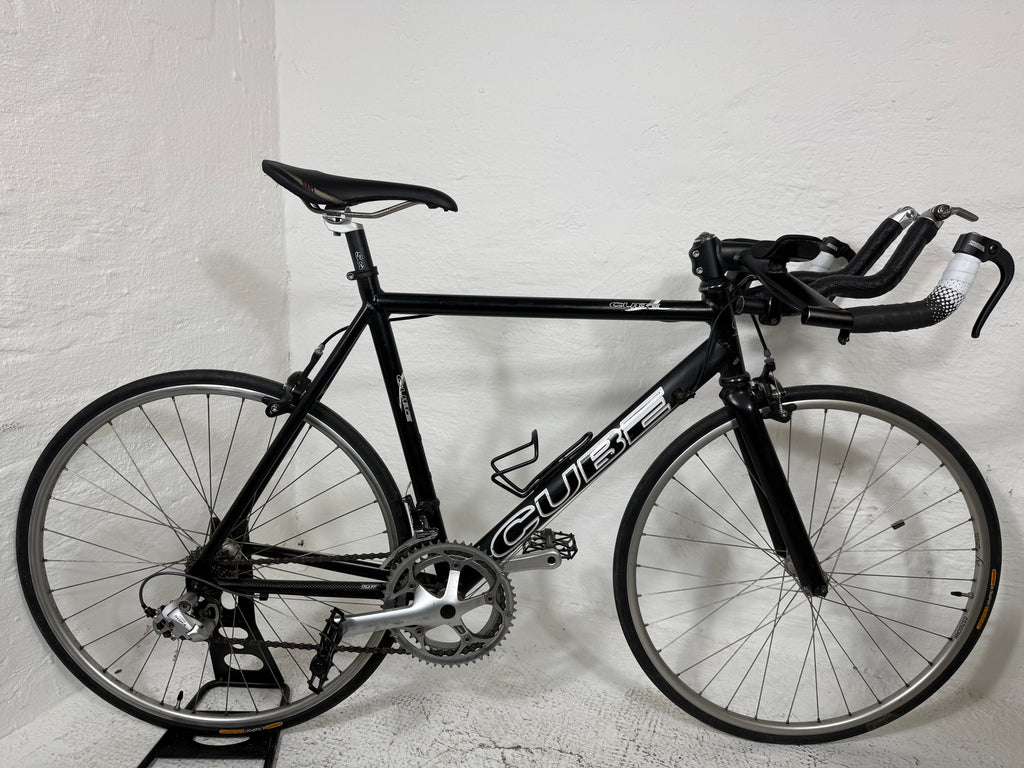 CUBE Black