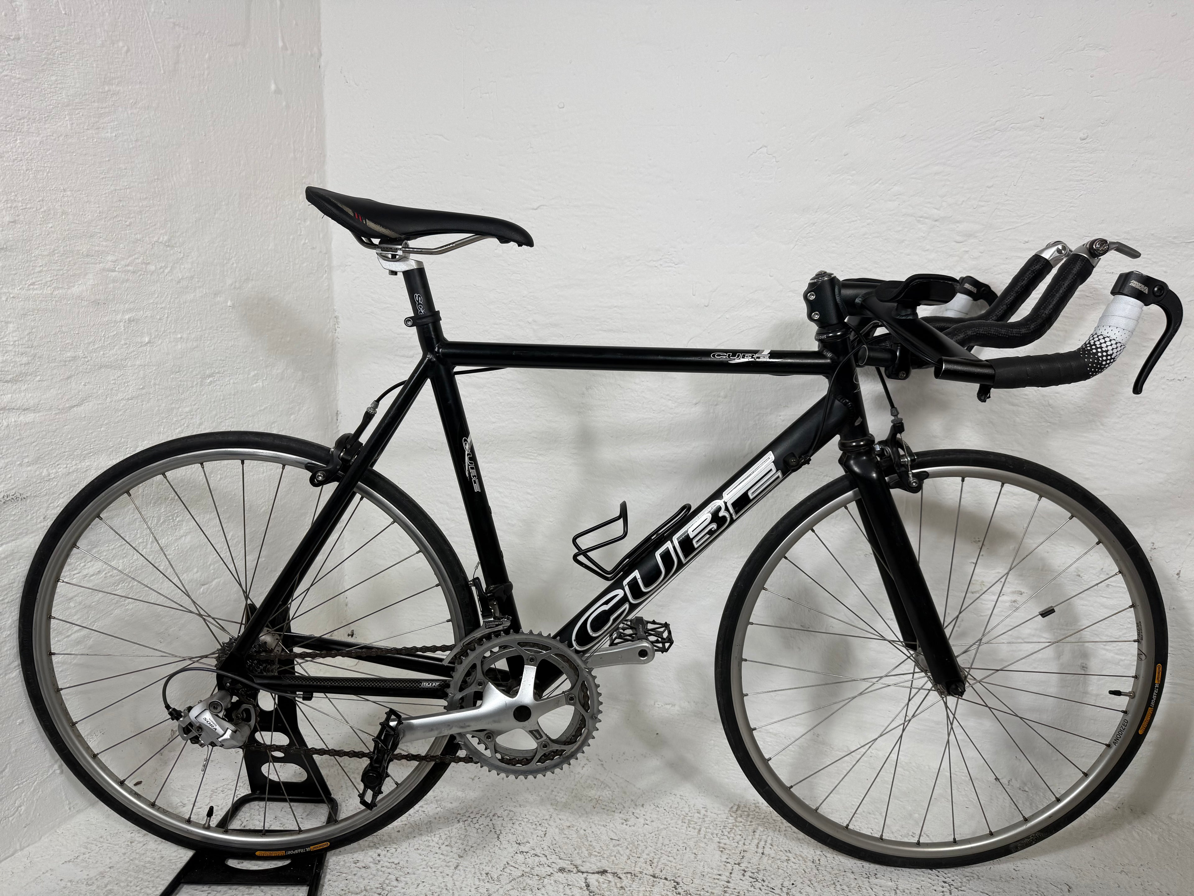 CUBE Black