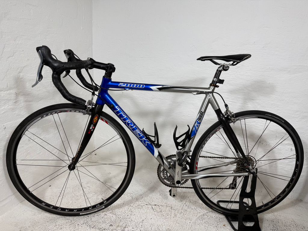 TREK 2000