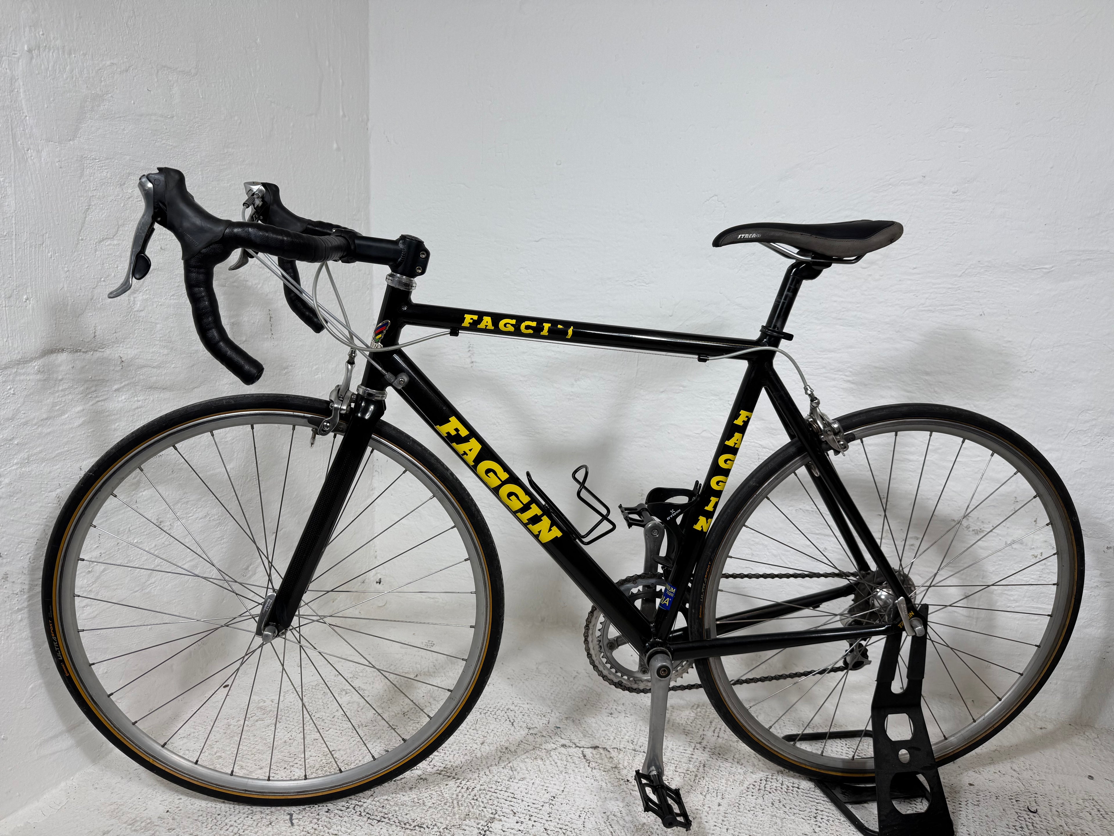 FAGGIN Black